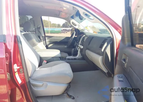 2010 Toyota Tundra Grade 5.7L V8 из США, поврежденный, VIN 5TFDW5F17AX105575